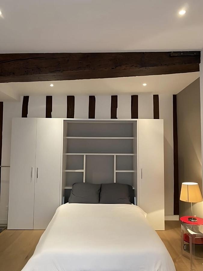 Modern Apartment In The Heart Of St-Germain Paris Exterior foto